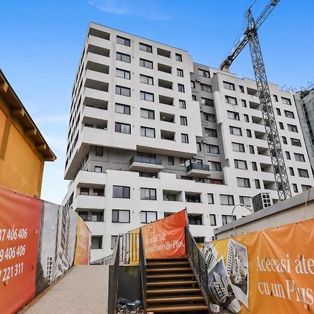 Appartamento Modern In New Building With Panoramic View Braşov Esterno foto