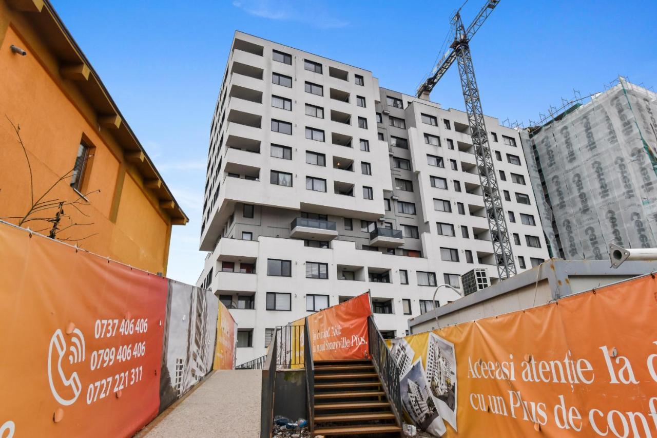 Appartamento Modern In New Building With Panoramic View Braşov Esterno foto